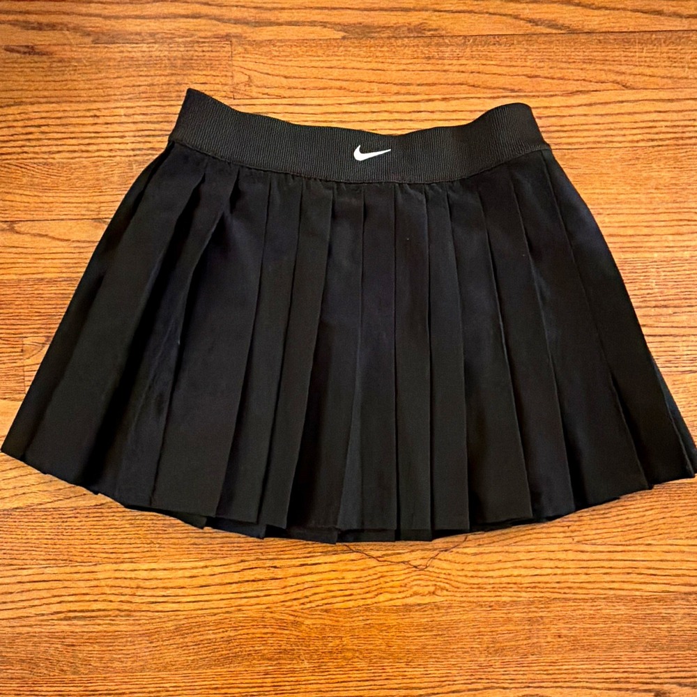 Nike Girl's Black Pleated Tennis Skirt XL Regular Pull-On Elastic Waist Uniform
